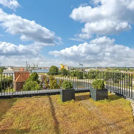 Chlebova Deluxe 2 By Grand