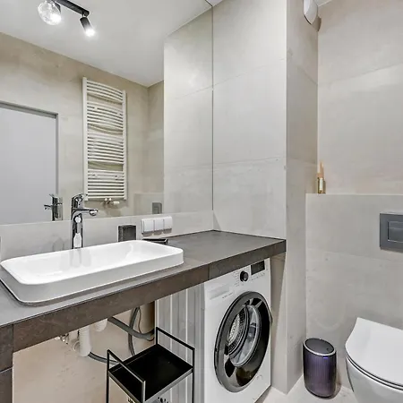 Chlebova Deluxe 2 By Grand * Gdańsk